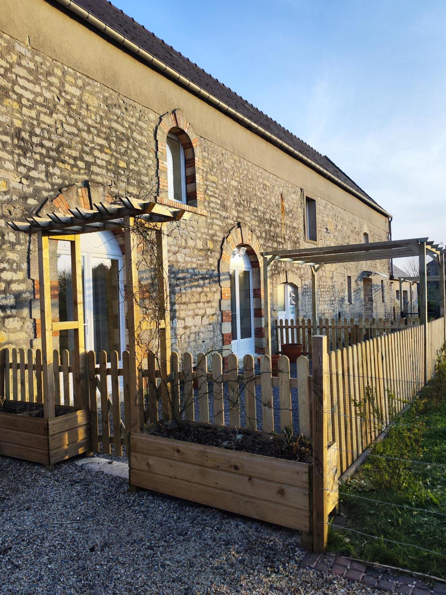 La Ferme Aux Chats Bed & Breakfast Formigny