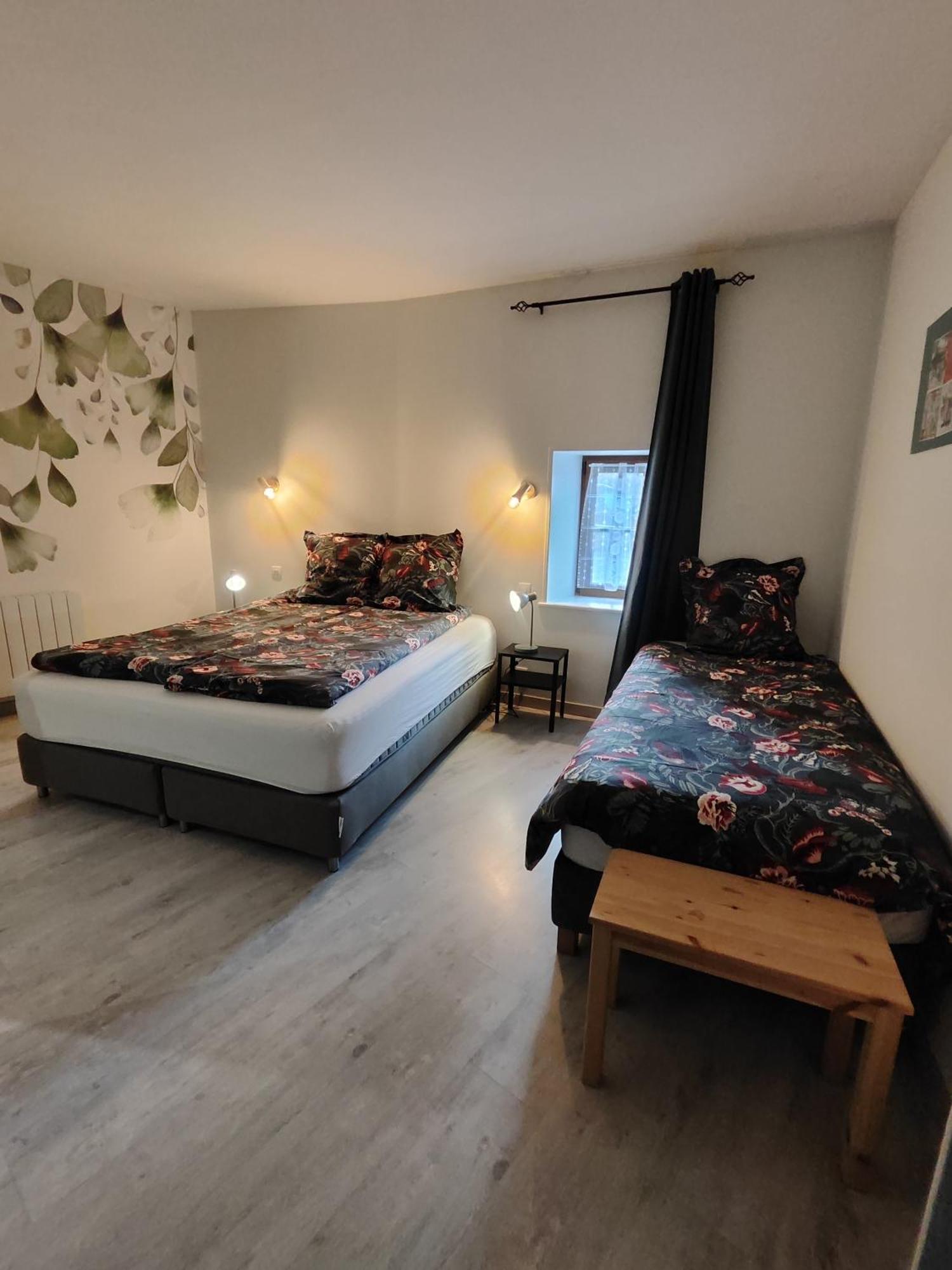 La Ferme Aux Chats Bed & Breakfast Formigny